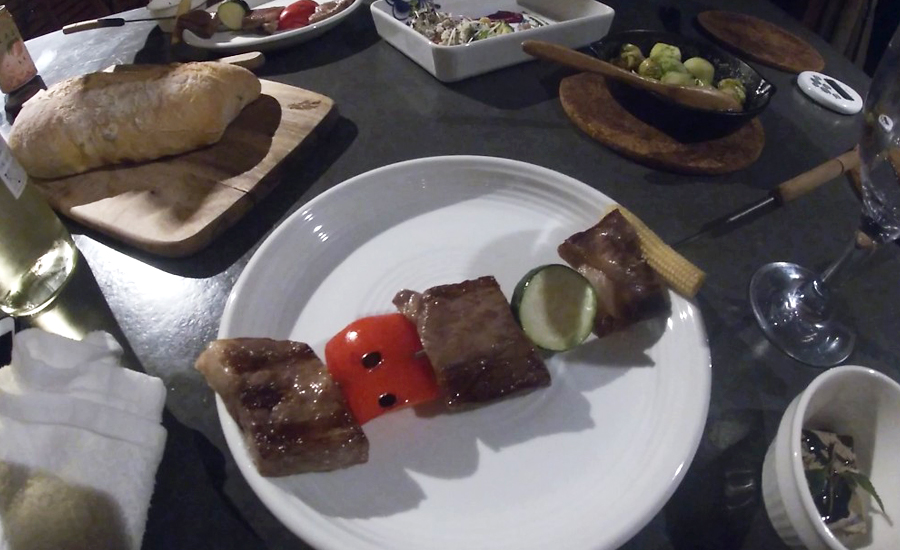 グランエレメント、夕食5