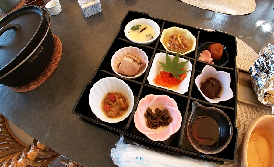 グランエレメント、朝食3