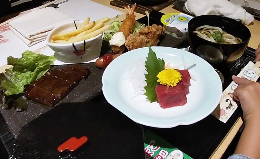 幼児用の料理も立派な物を用意してくれました