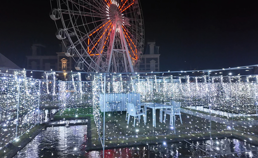 途中、ベンチなども置かれていて、フォトスポットにピッタリです