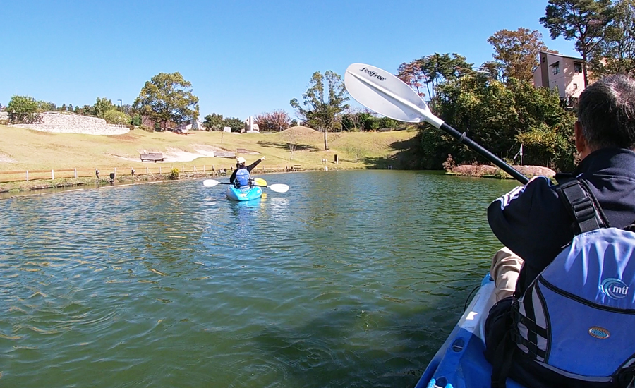 4歳以上なら大人と一緒に乗ることができるカヌー