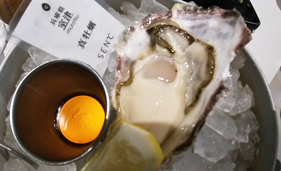 オイスターなどのメニューもあります