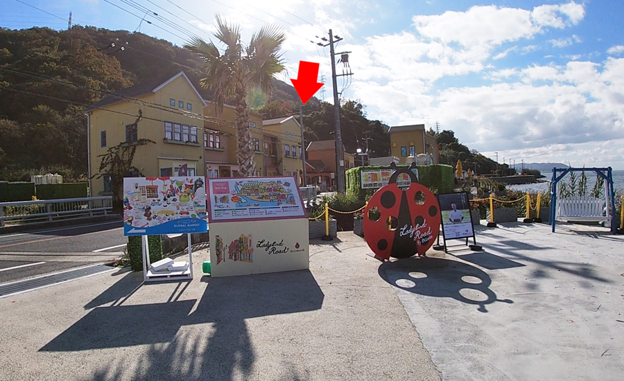 敷地内にはアウトレットやマルシェ、本格的なレストランエリアもあります2