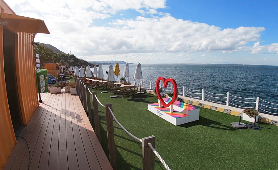 全長500mの全てがオーシャンビューの絶景