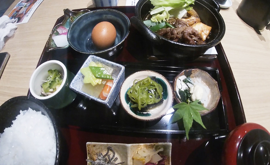 和食のすき焼き御膳